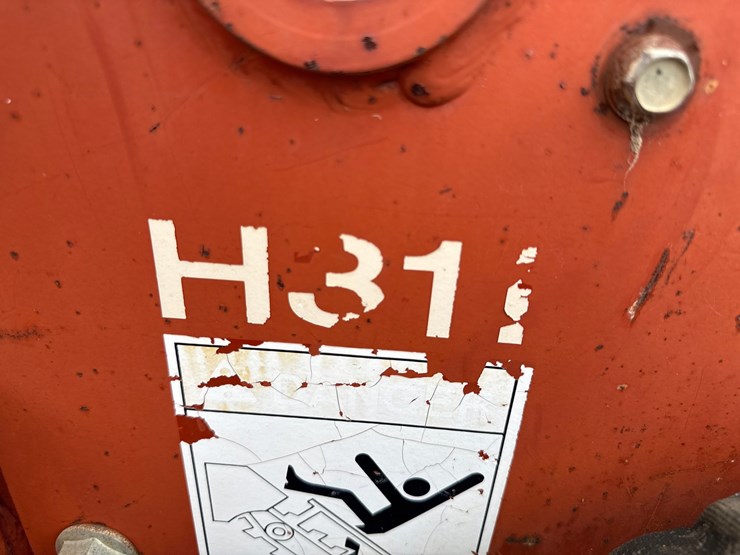 ditch-witch-3700-image-13