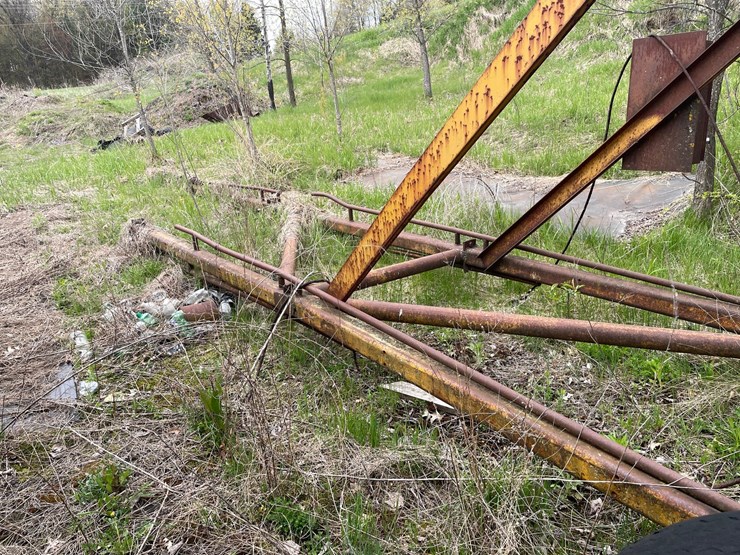 #2811-•-metal-transport-frame-(g)-image-6