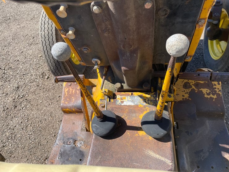 john-deere-302d-image-23