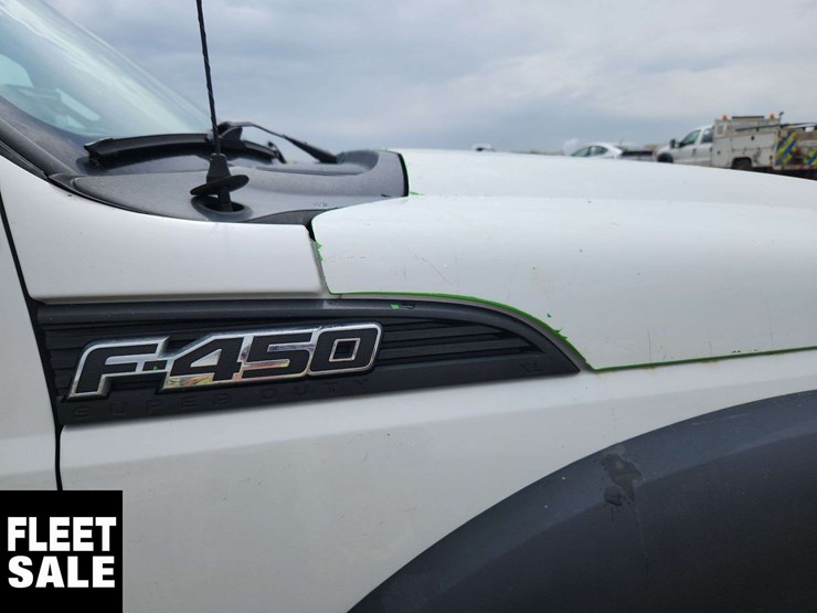 2013-ford-f450-image-40
