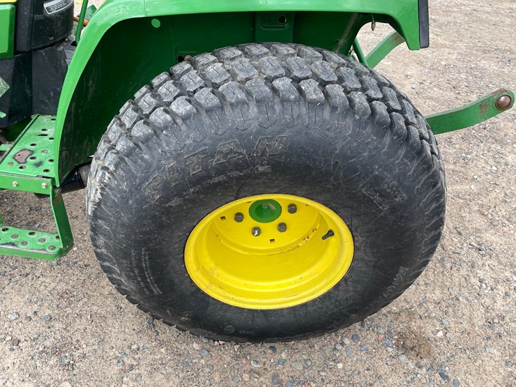 john-deere-790-image-17