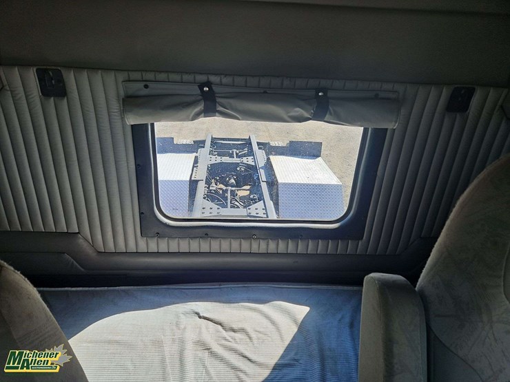 2007-kenworth-t800-image-27