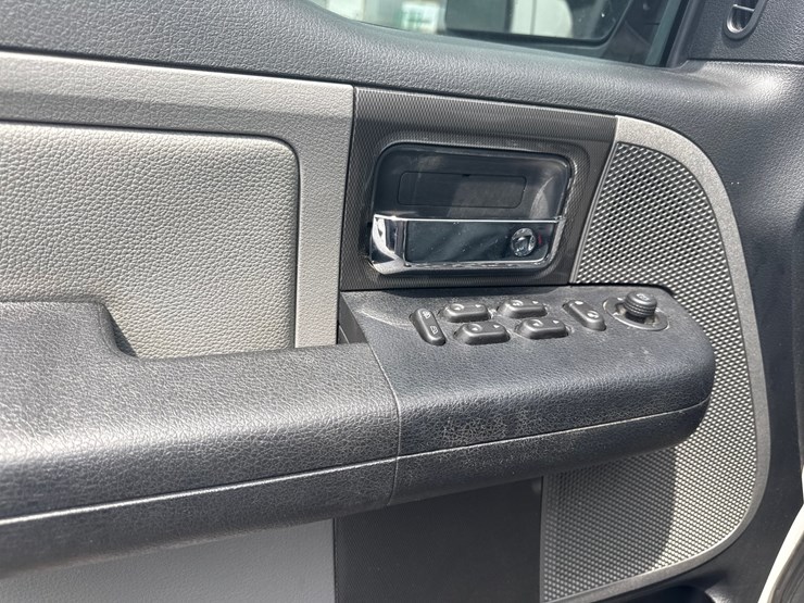 2005-ford-f150-image-20