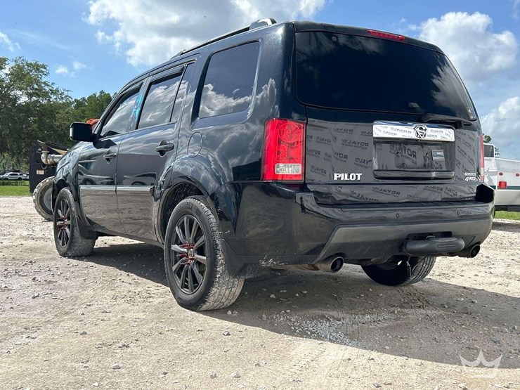 2010-honda-pilot-image-4