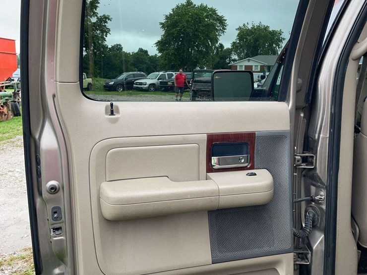 2005-ford-f150-image-11