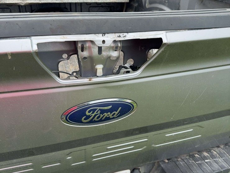 2020-ford-f150-image-5