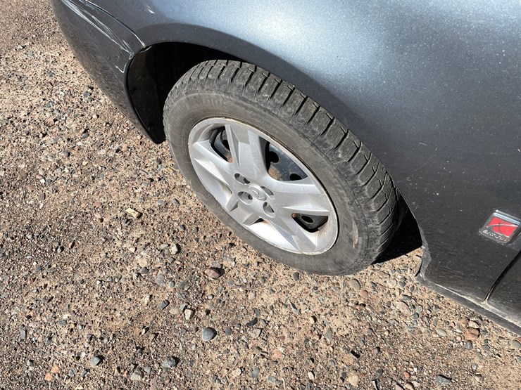 #1405-•-2006-saturn-ion-(has-mn-title)-image-9