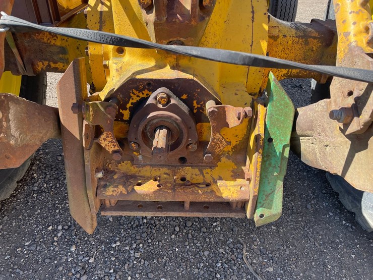 john-deere-302d-image-13