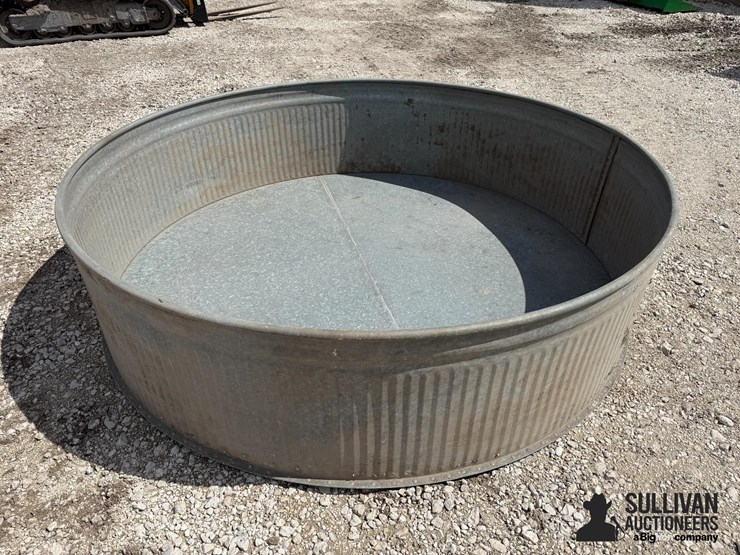 90"x30"-steel-water-tub-image-1