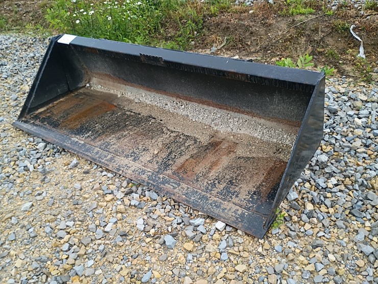 #24750-•-78"-smooth-bucket-skid-steer-attachment-image-6
