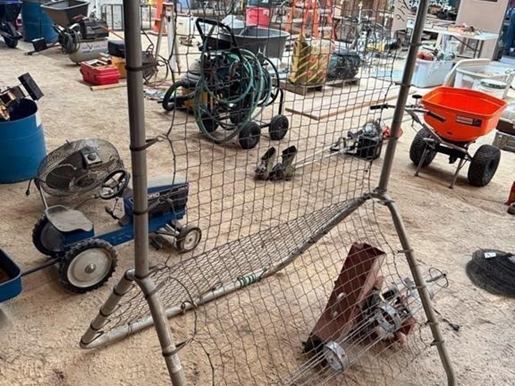 heater-pitching-machine-&-net-image-1