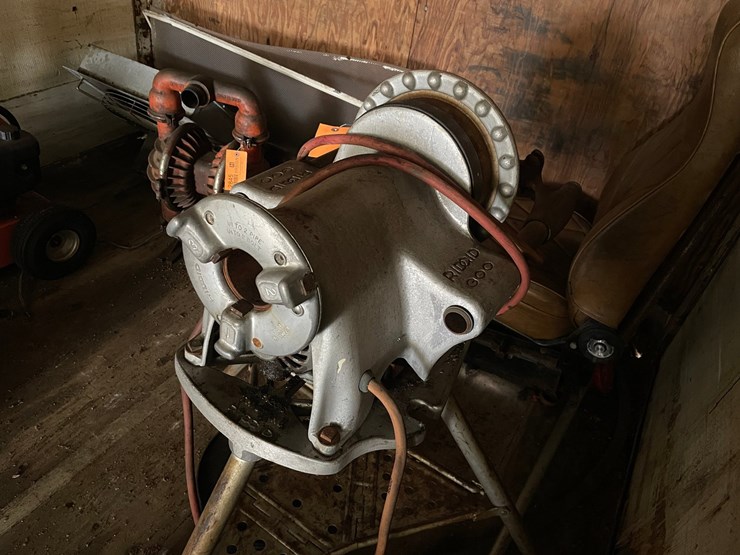 #2846-•-ridgid-pipe-threader-(or)-image-6