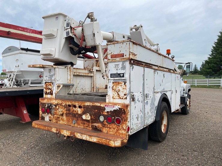 #1303-•-1999-chevrolet-boom-truck-**non-runner**(has-mn-title)-image-6