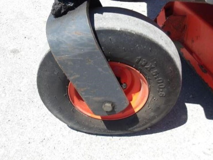kubota-zd221-image-37
