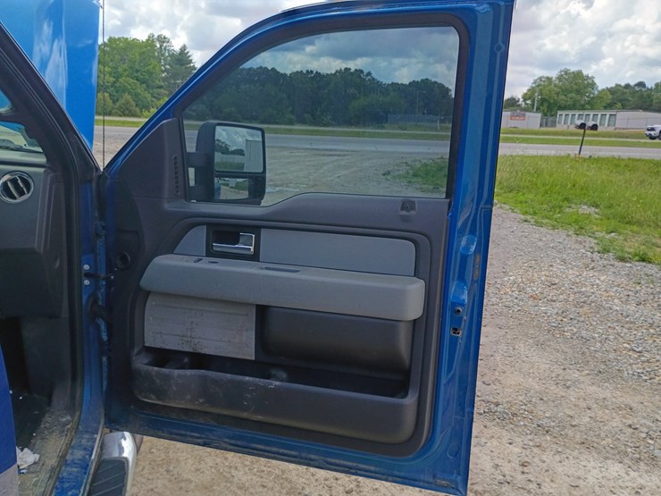 2014-ford-f150-image-33