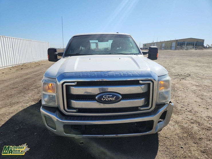 2011-ford-f350-image-9