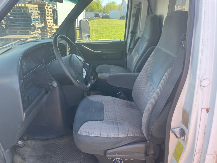 1993-ford-e350-image-35
