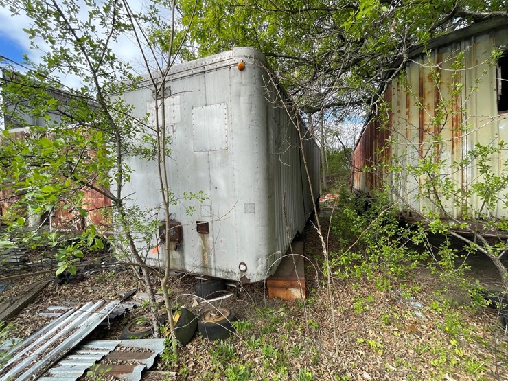 fruehauf-trailer-image-1