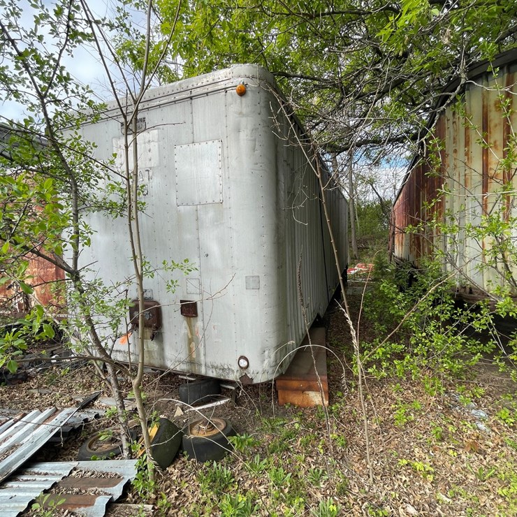 FRUEHAUF Trailer