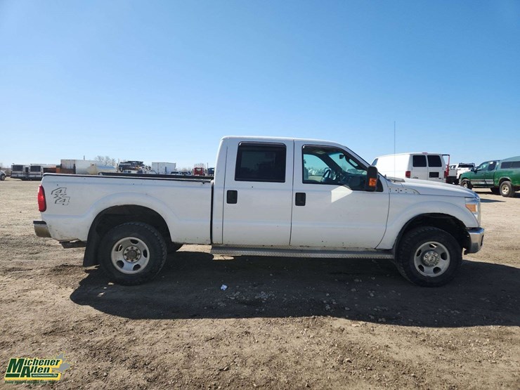 2011-ford-f350-image-8