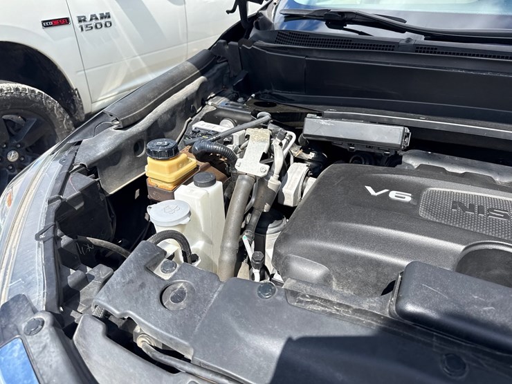 2017-nissan-pathfinder-image-25