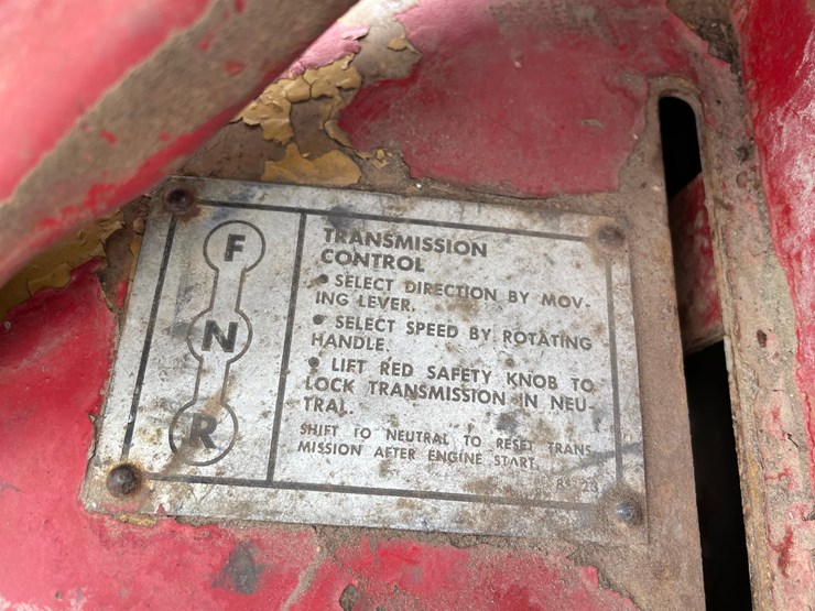 1980-caterpillar-950-image-46