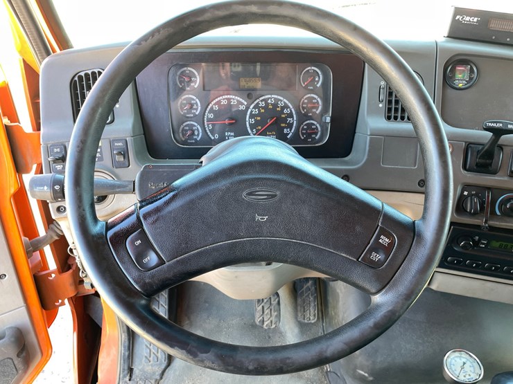 #1315-•-2008-sterling-dump-truck-(has-mn-title)-image-26