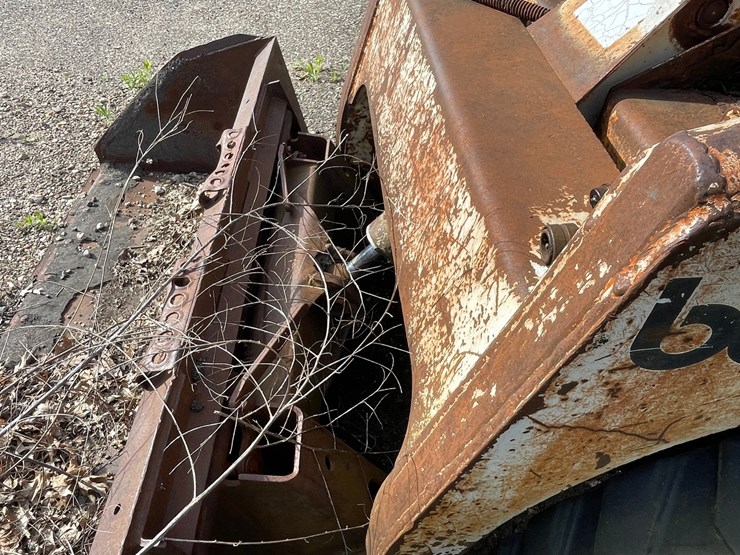bobcat-843-image-13
