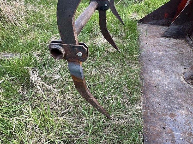 farmhand-f235-image-4