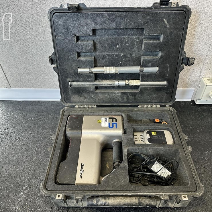 DIGITRAK F5 LOCATOR (RECEIVER) (#6)