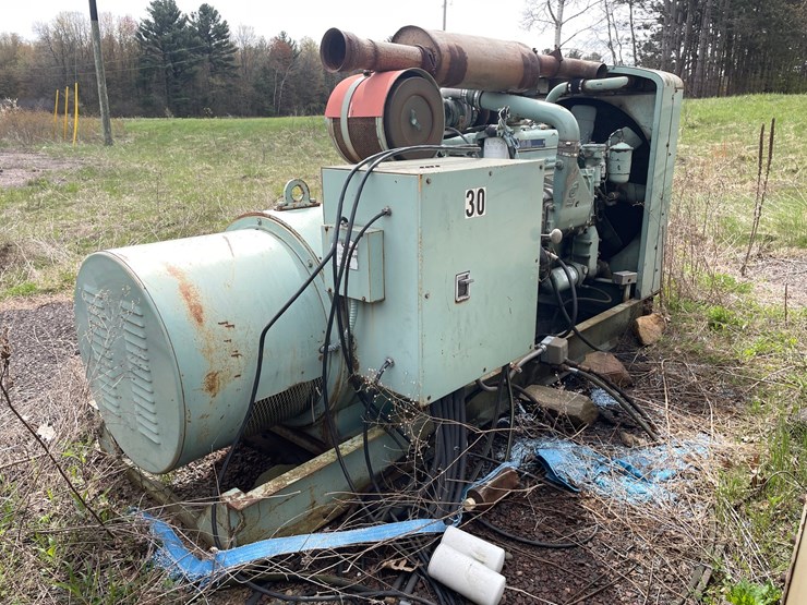 #2820-•-kato-200-kw-generator-(g)-image-11