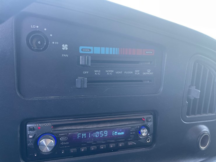 1993-ford-e350-image-40