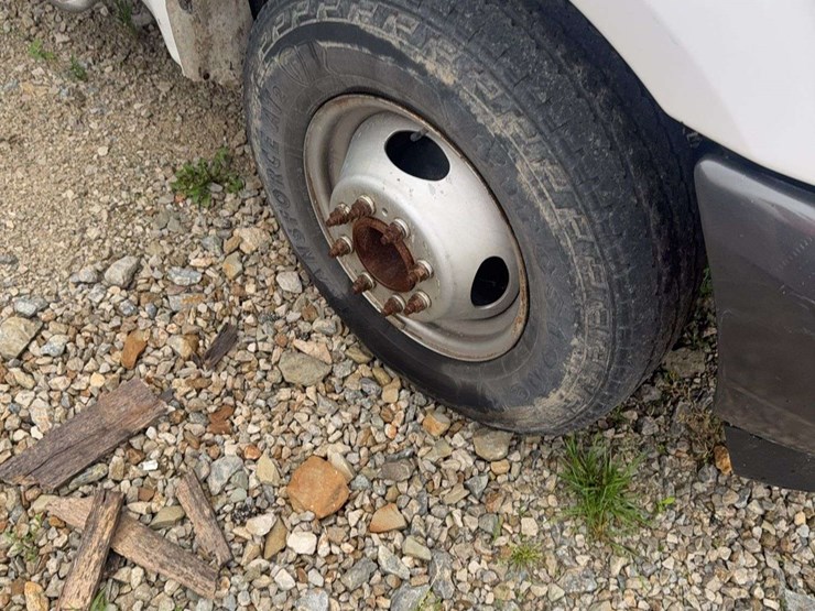 2002-ford-f350-image-3