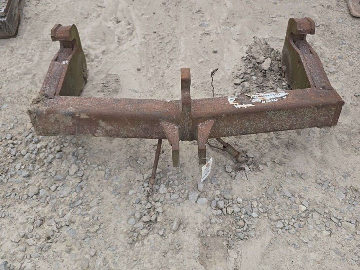 year-around-quick-hitch-image-1