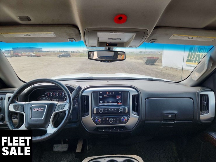 2015-gmc-sierra-1500-image-15