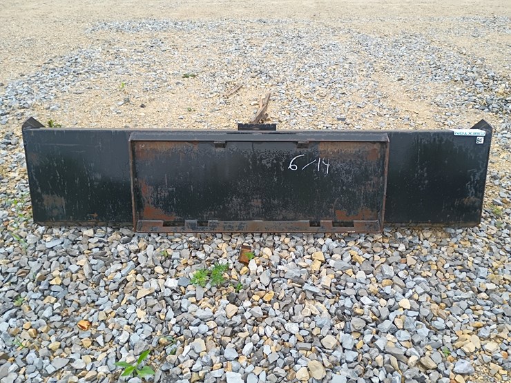 #24746-•-84"-smooth-bucket-skid-steer-attachment-image-3