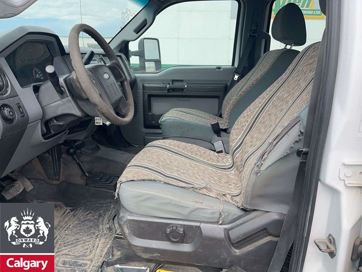 2011-ford-f550-image-14
