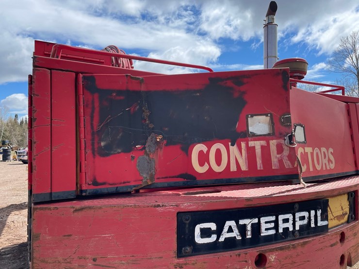 1982-caterpillar-215-image-24