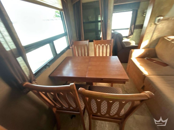 2013-forest-rive-brookstone-310ls-5th-wheel-t/a-travel-trailer-image-17