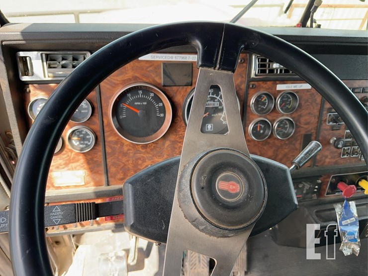 2000-kenworth-t800-image-60