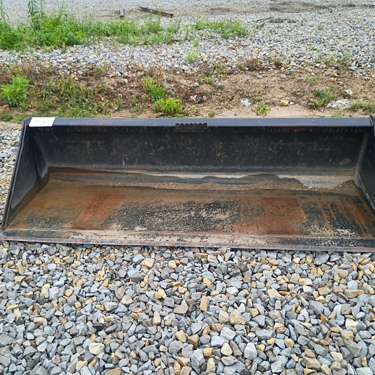 #24752 • 78" Smooth Bucket Skid Steer Attachment