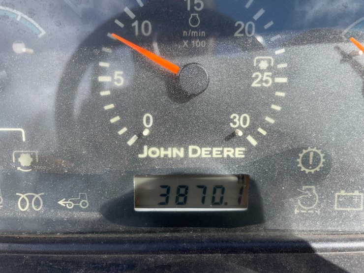 2005-john-deere-4120-image-38