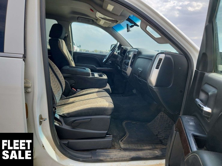 2015-gmc-sierra-1500-image-18