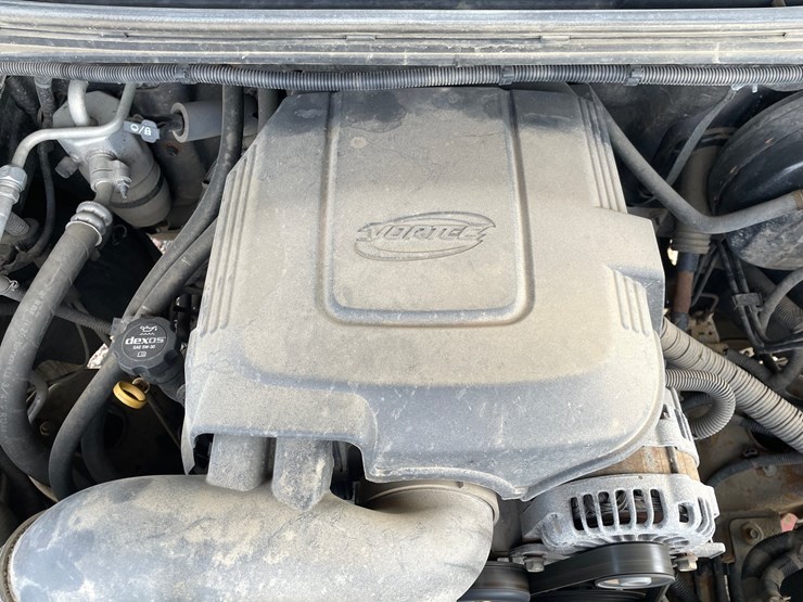 #1311-•-2012-chevrolet-silverado-pickup-truck-(has-title-in-delay)-image-42