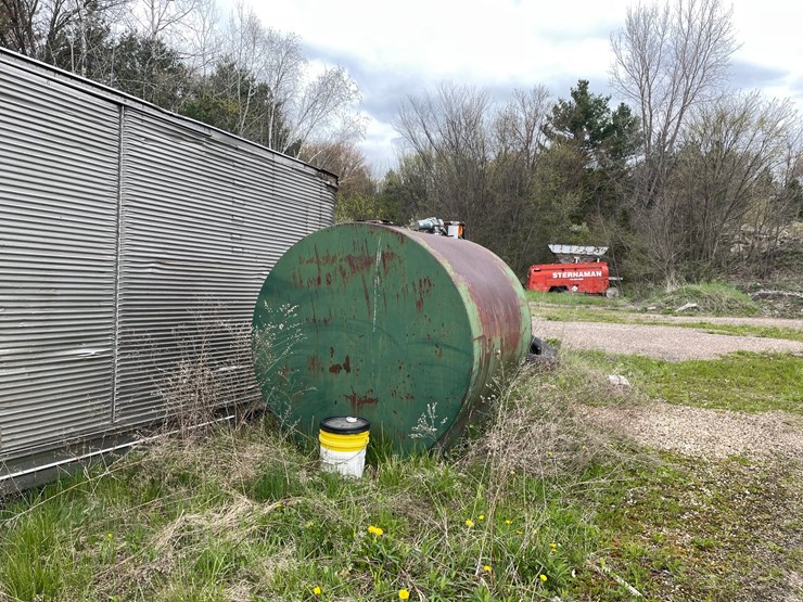 #2815-•-metal-fuel-tank-(g)-image-7