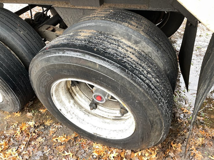 #1210-•-1974-easton-end-dump-trailer-(has-mn-title)-image-9