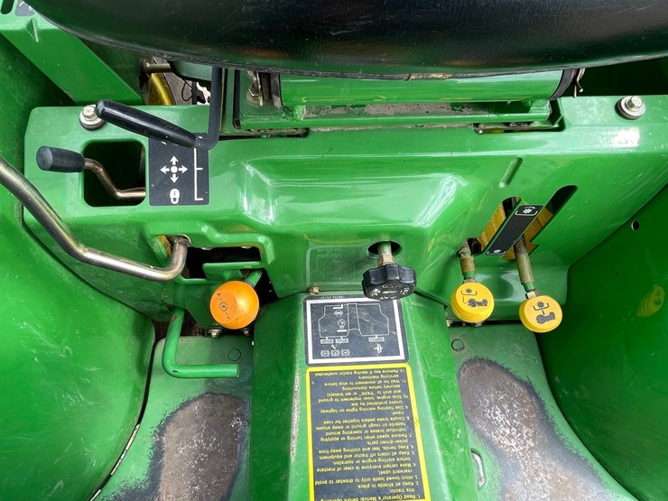 john-deere-790-image-22