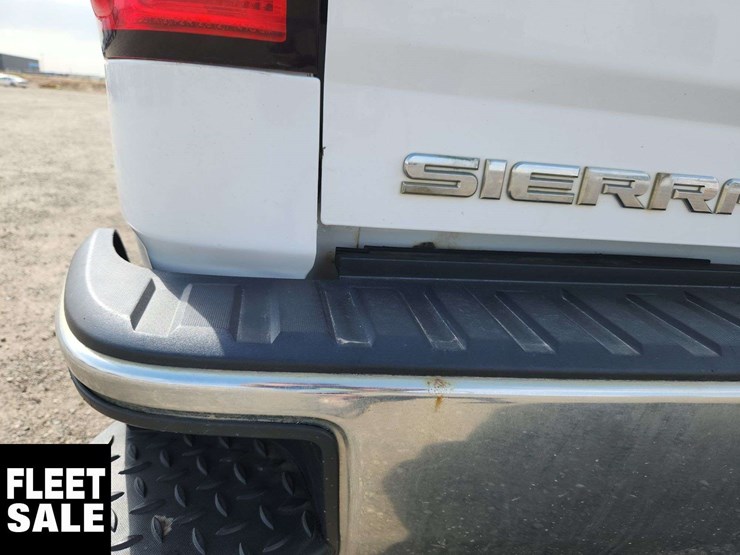 2015-gmc-sierra-1500-image-42