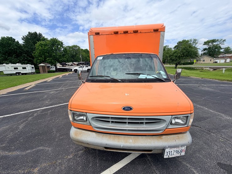 #24061-•-1998-ford-econoline-box-truck-image-18