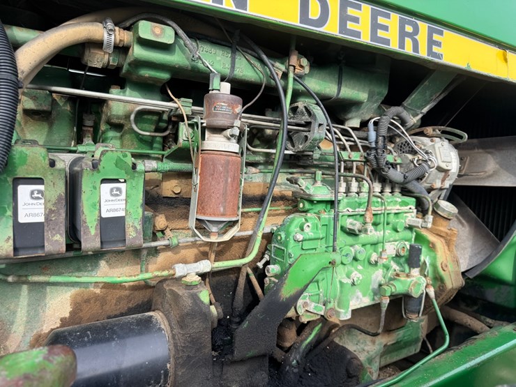 john-deere-8640-image-5